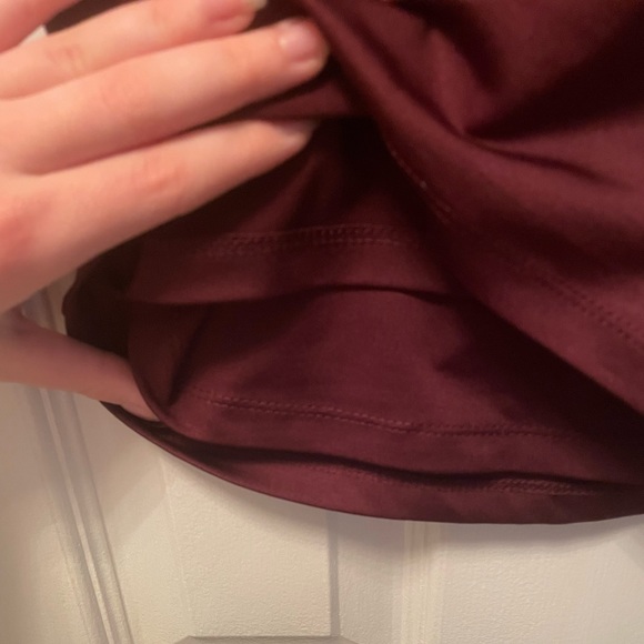 Dynamite xs maroon tank top with adjustable straps, also double layered - Picture 3 of 3